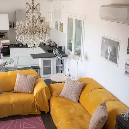 Villa Moderna Val Di Noto Вилла