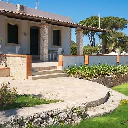 Villa Moderna Val Di Noto * Авола